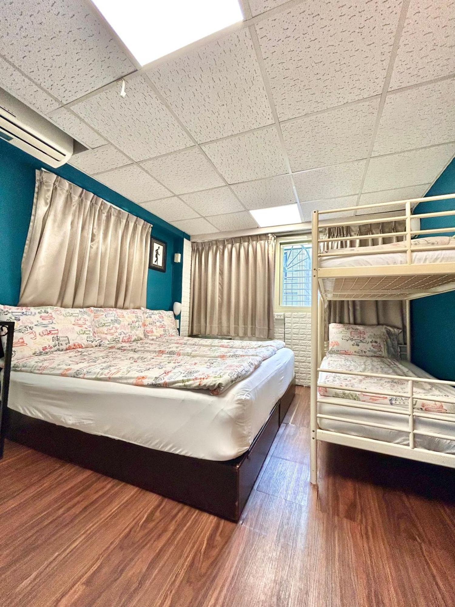 Taipei Triple Tiger Inn Екстер'єр фото