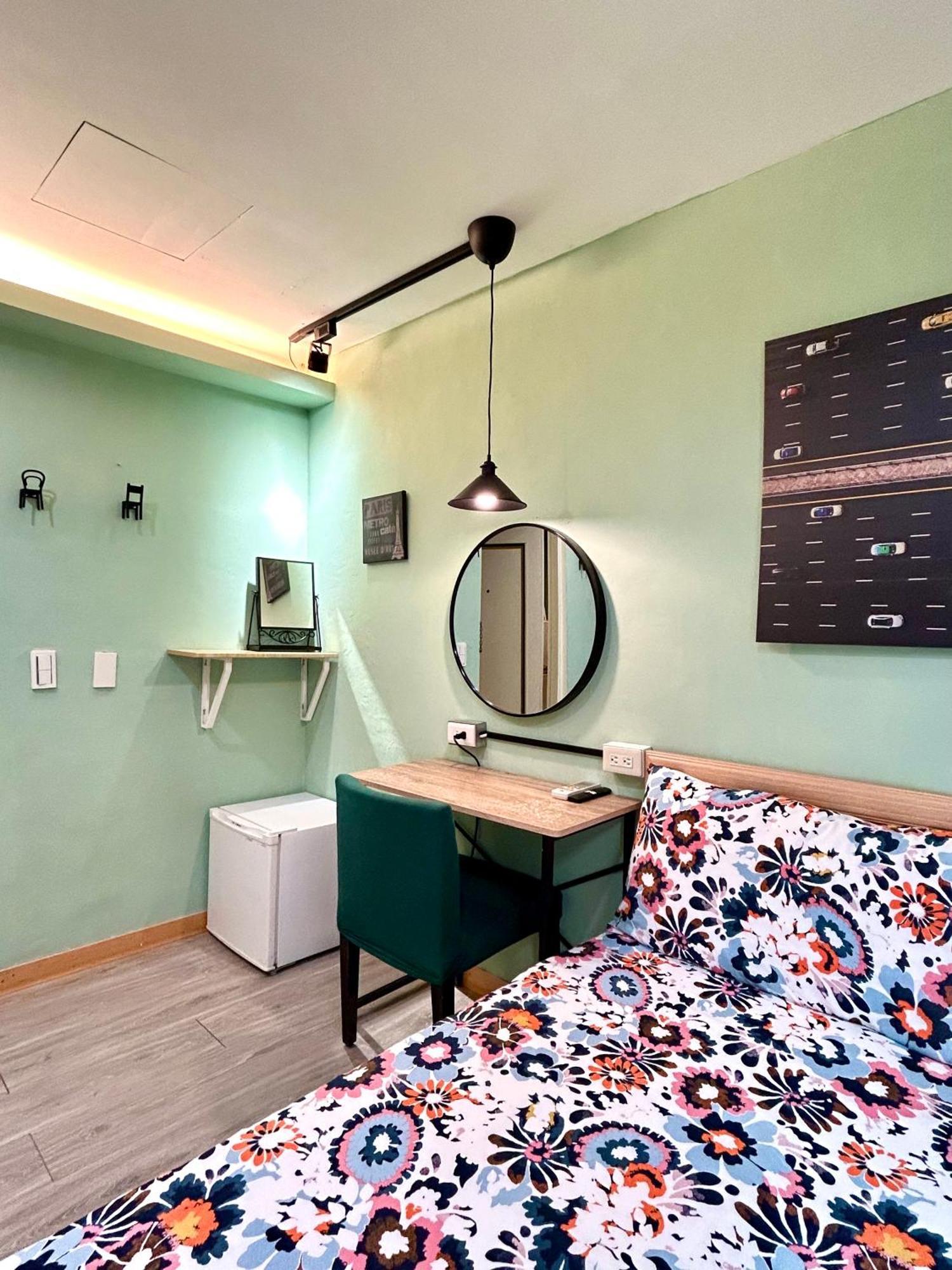 Taipei Triple Tiger Inn Екстер'єр фото