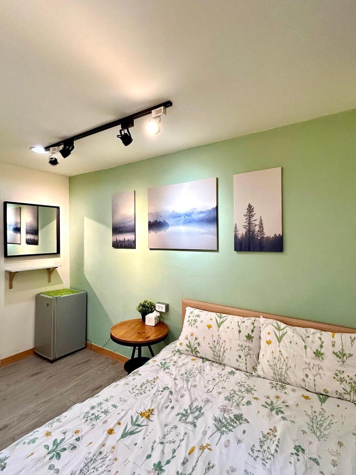 Taipei Triple Tiger Inn Екстер'єр фото