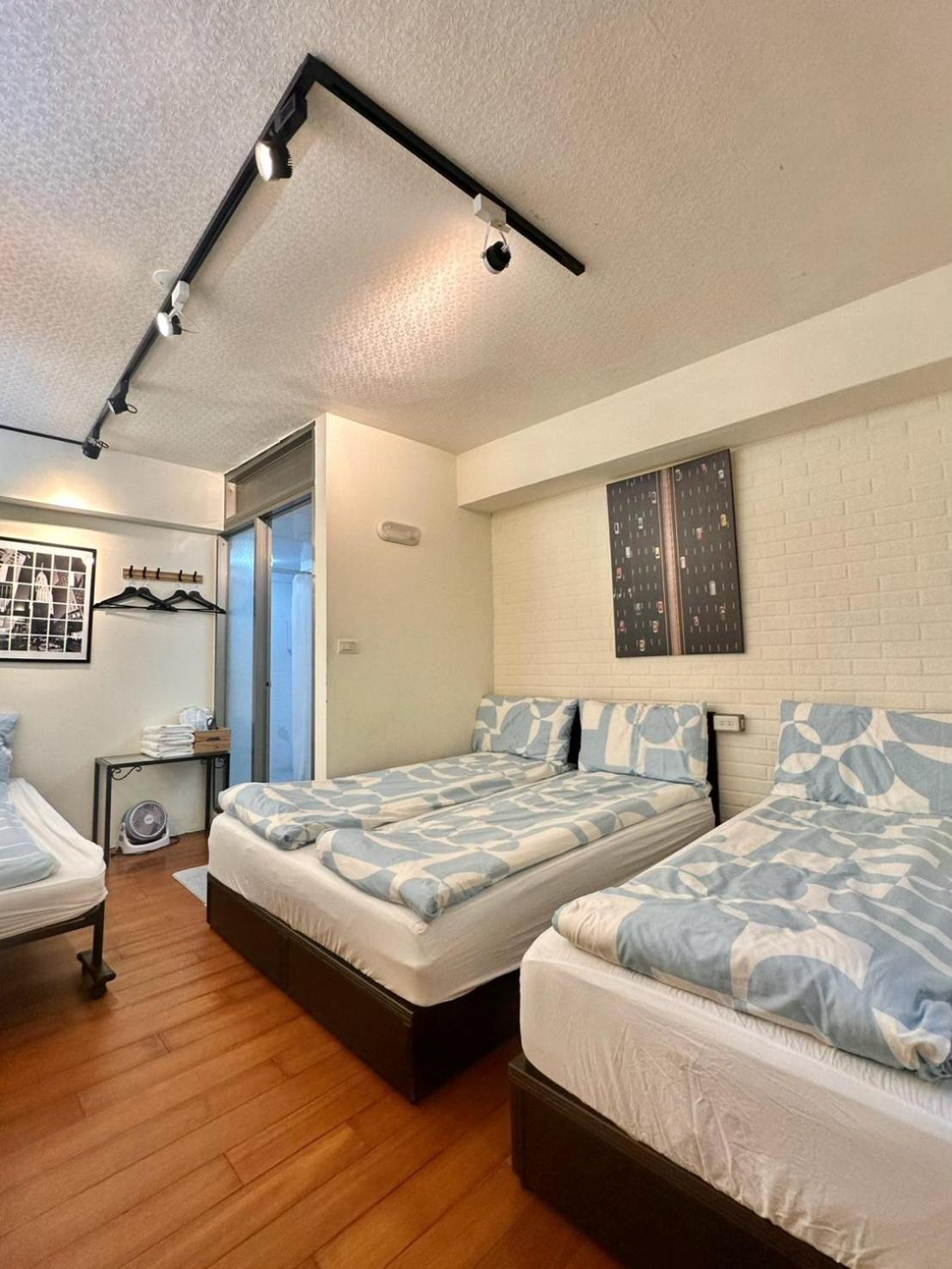 Taipei Triple Tiger Inn Екстер'єр фото