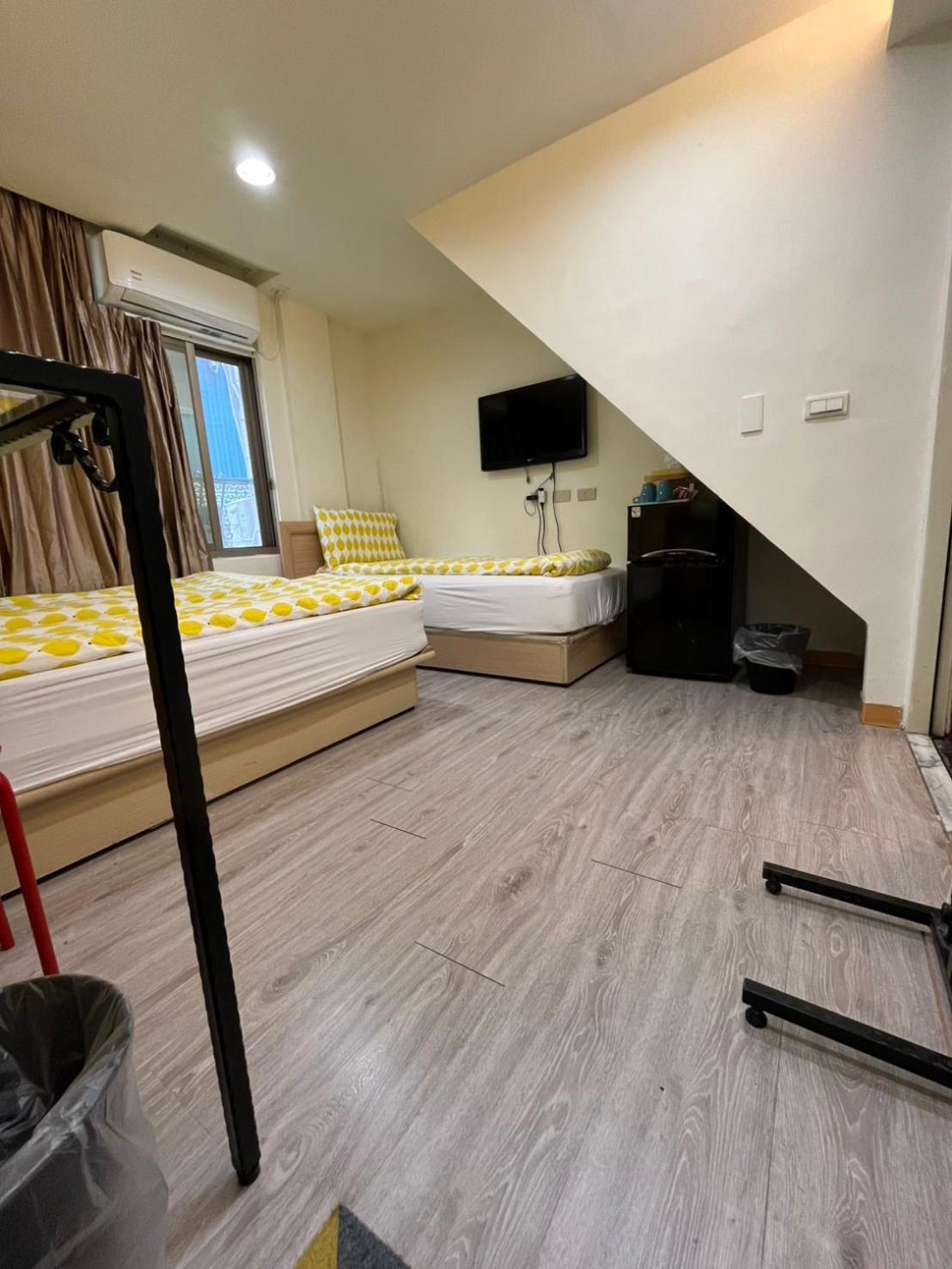 Taipei Triple Tiger Inn Екстер'єр фото